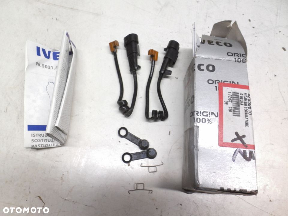 Iveco Daily V VI czujnik zużycia klocków 42559616 POSIADAM DWA KOMPLETY O TAKIM OZNACZENIU - 5