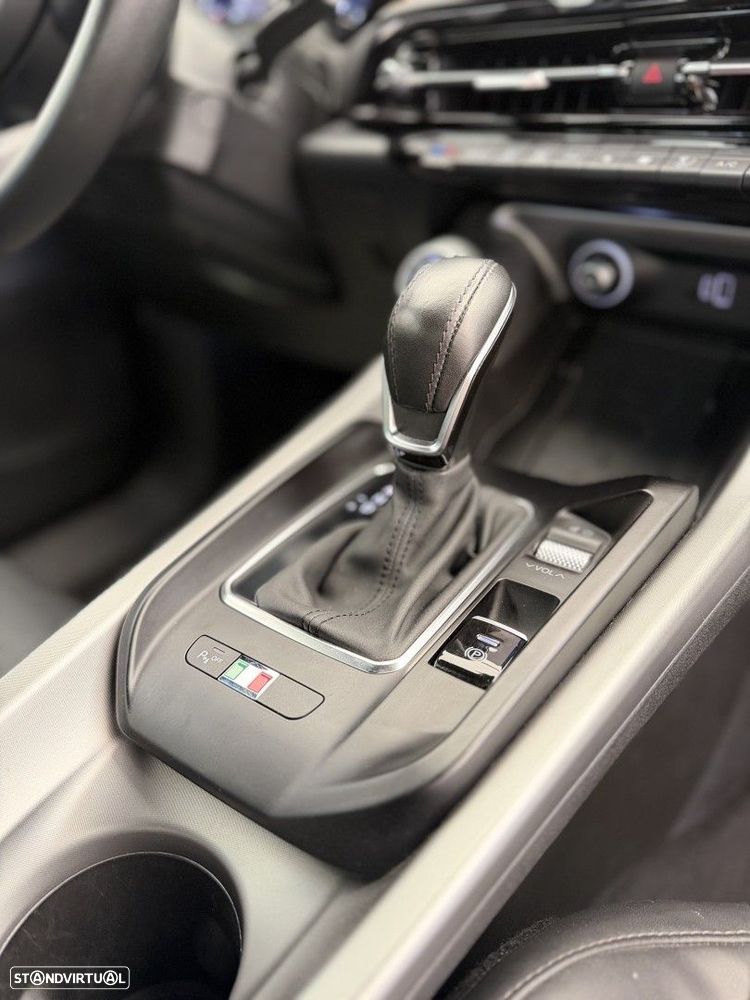 Alfa Romeo Tonale 1.5 Hybrid Veloce - 9