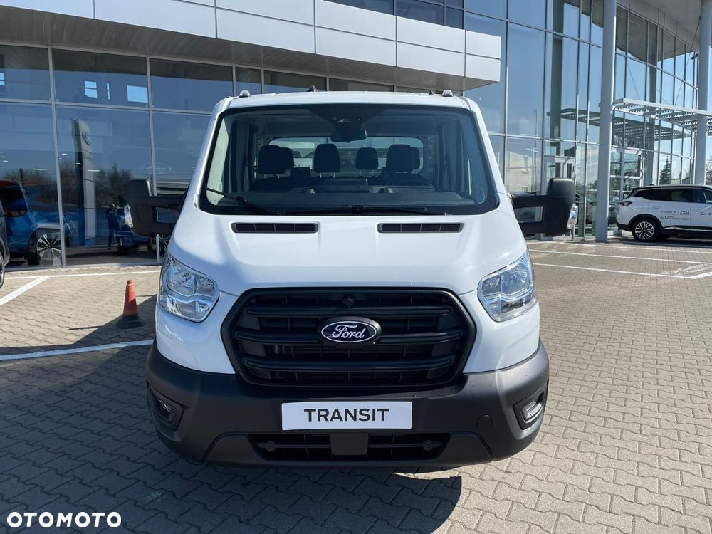 Ford transit Ford Transit DCAB RWD 2.0l Ecoblue 130 KM M6 - 3