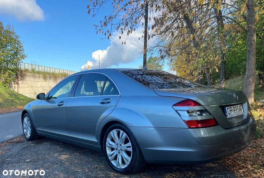 Mercedes-Benz S-Class 2009 photo 3