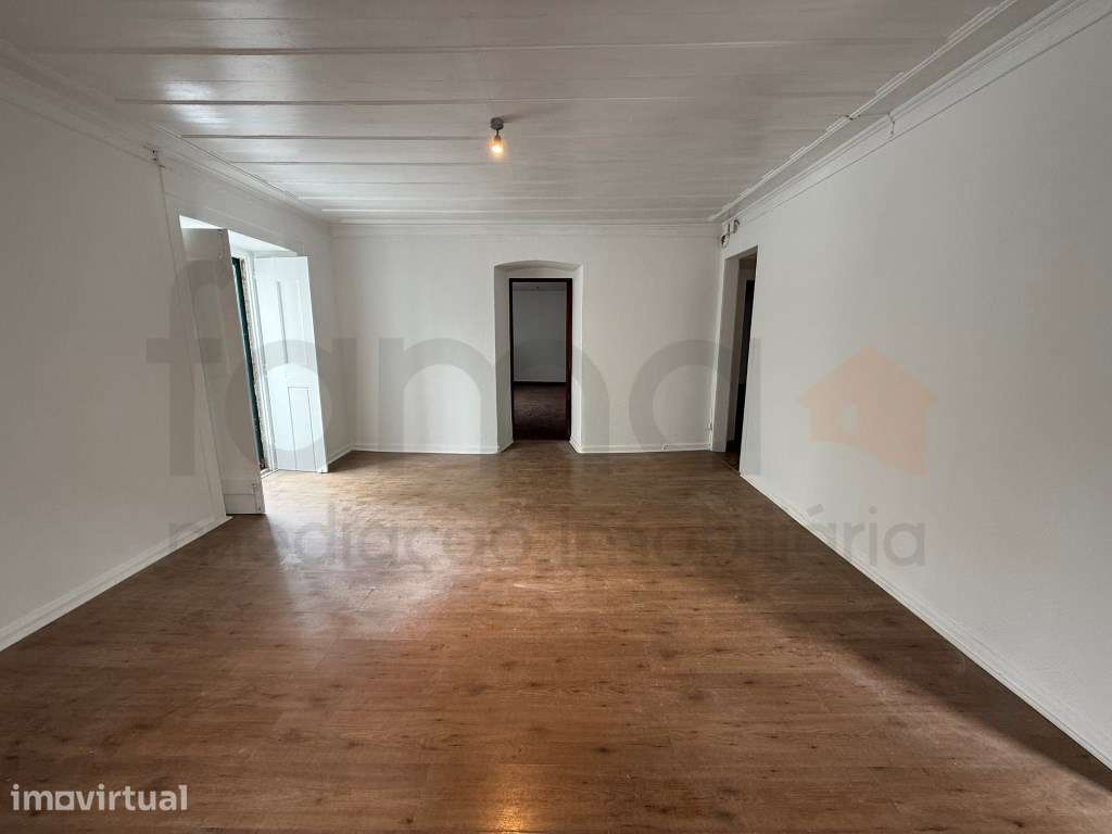 Moradia T3 No Centro de Vila Nogueira De Azeitão - Grande imagem: 3/31