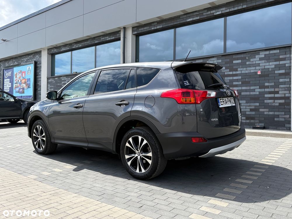 Toyota RAV4 2.0 D-4D Premium - 6