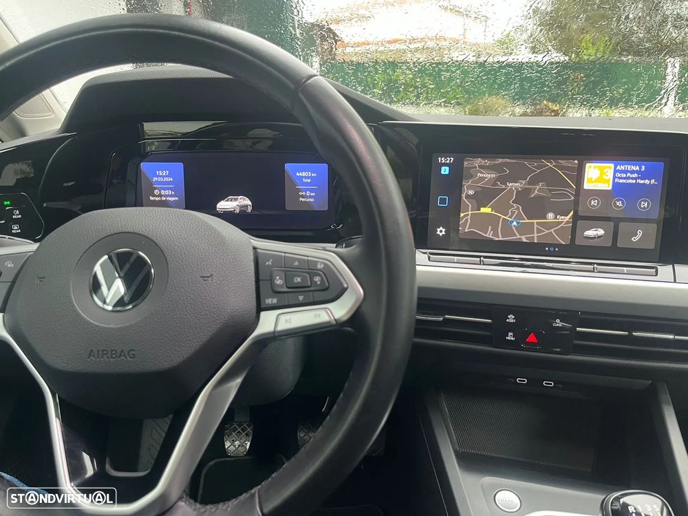 VW Golf Variant 2.0 TDi SCR Life - 9