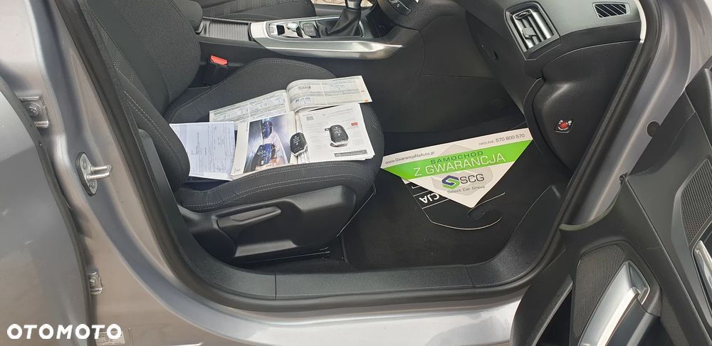 Peugeot 308 BlueHDi 150 Automatik Stop & Start Niveau 2 Business-Line - 23