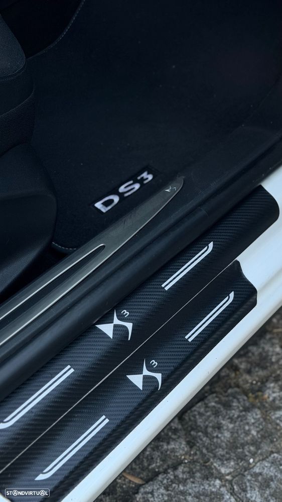 Citroën DS3 1.6 e-HDi So Chic - 19