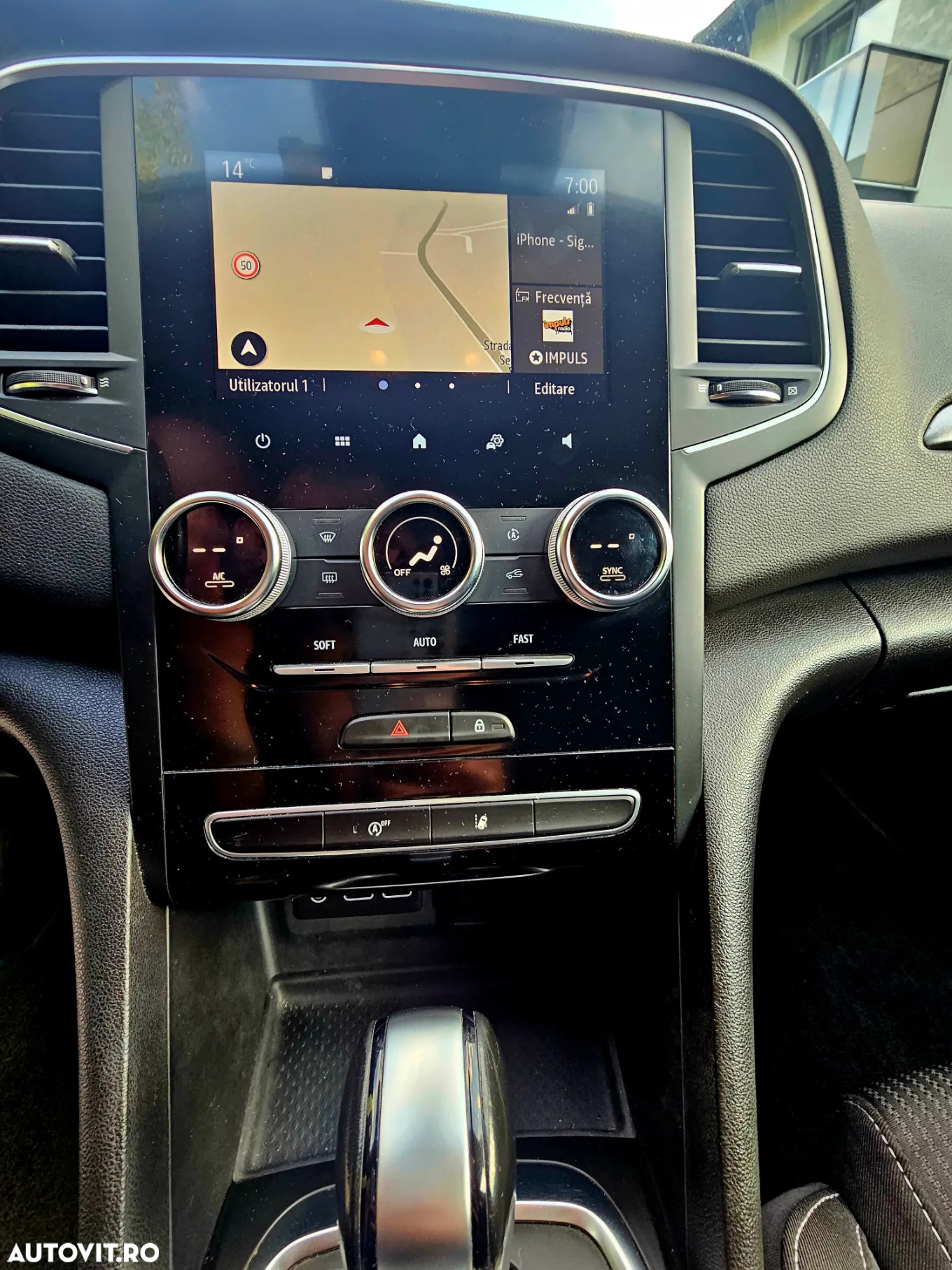 Renault Megane BLUE dCi 115 EDC BUSINESS EDITION - 9