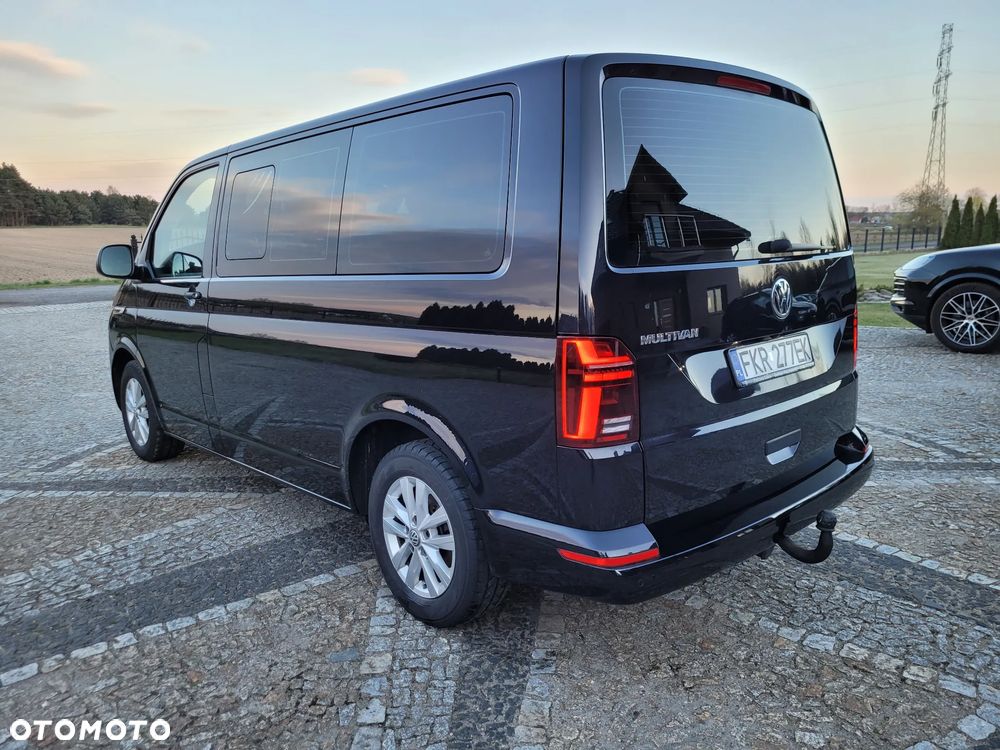 Volkswagen Multivan 2.0 TDI L1 Comfortline DSG - 2