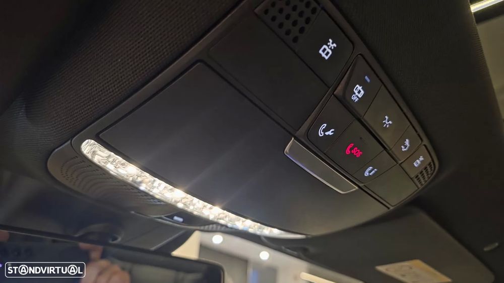 Mercedes-Benz E 220 d AMG Line Aut. - 54