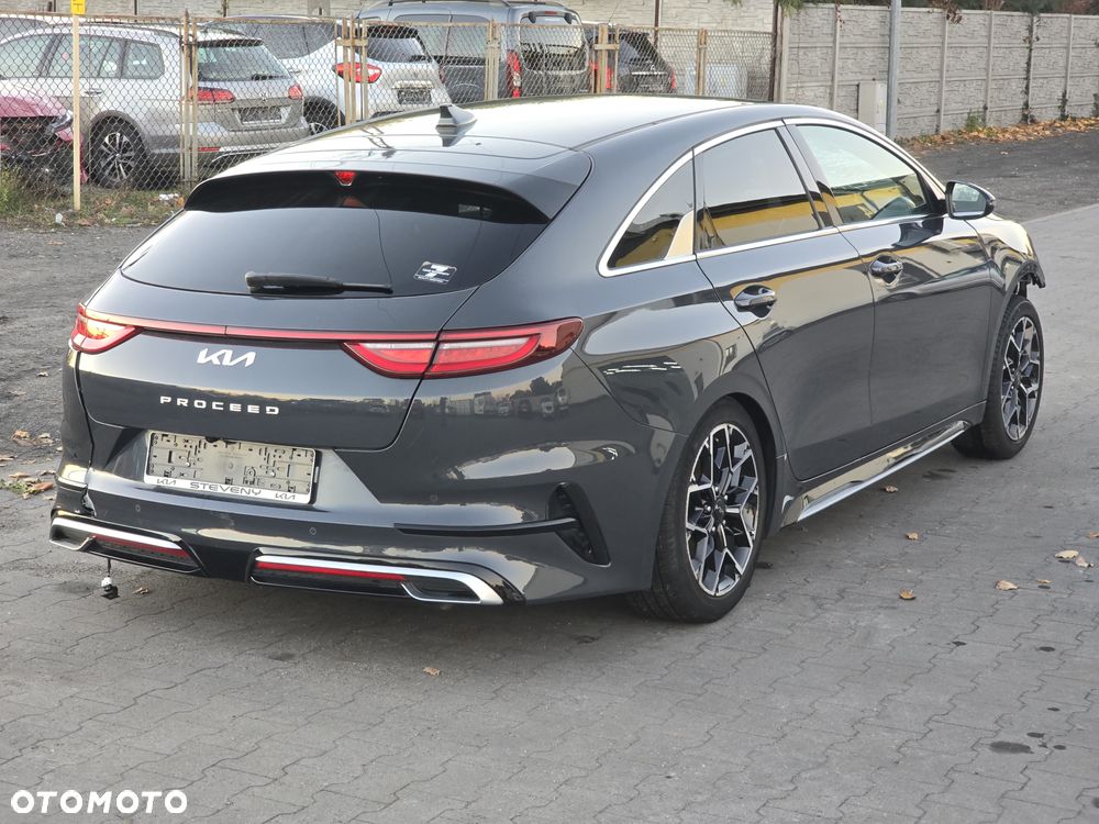 Kia ProCeed 1.5 T-GDI OPF GT LINE - 10