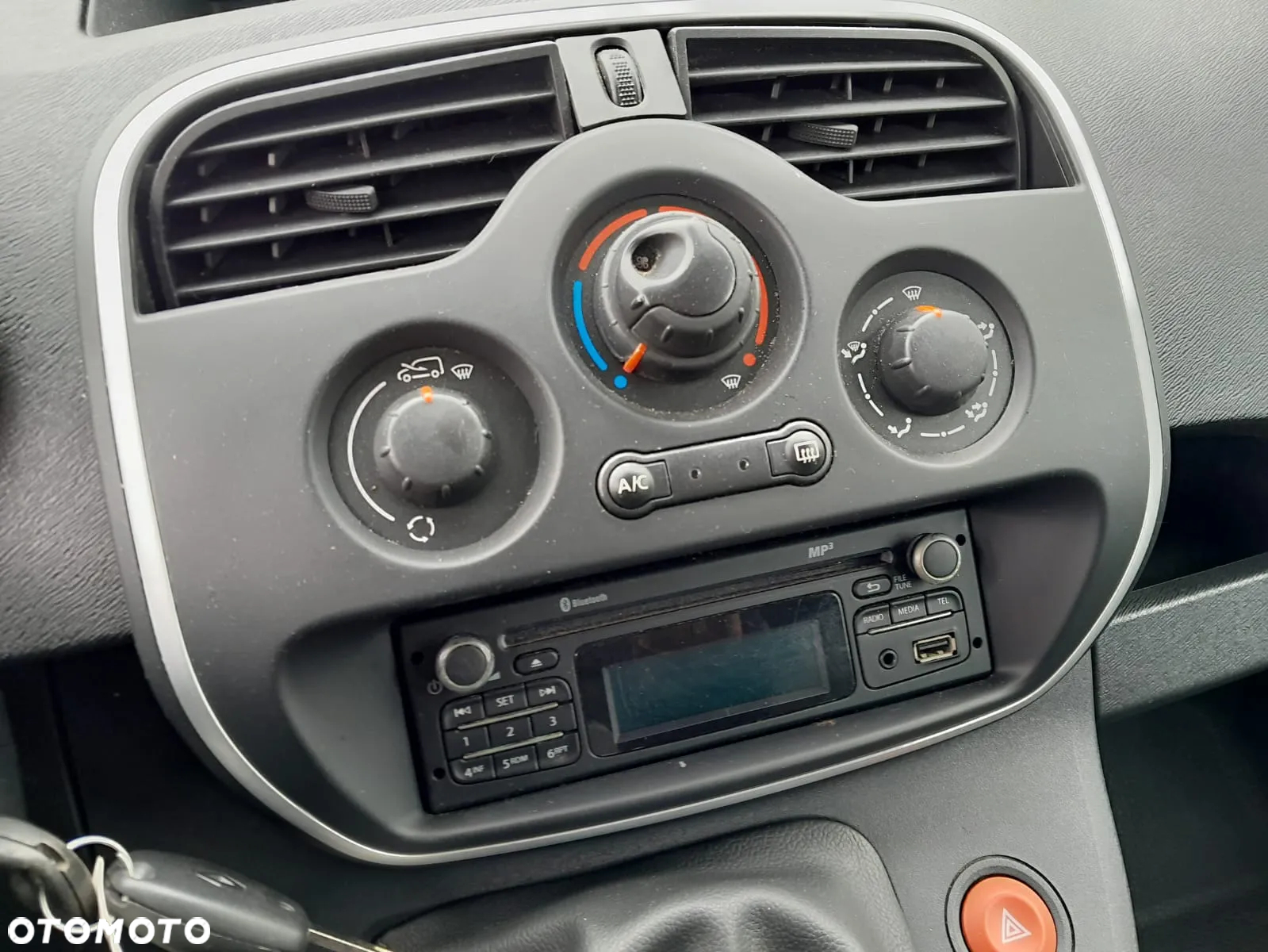 Renault KANGOO - 14