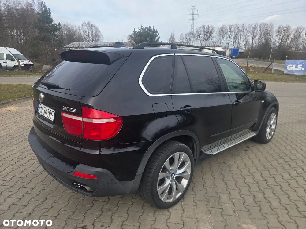 BMW X5 xDrive48i - 4