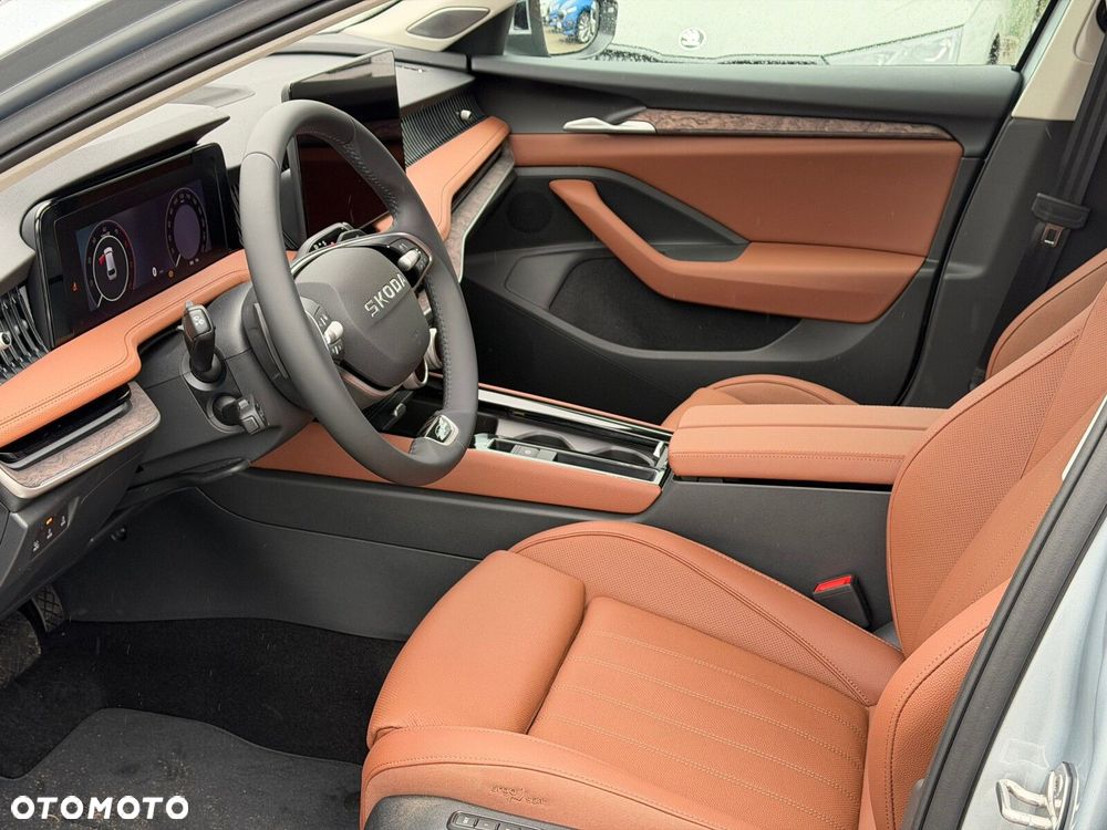 Skoda Superb 2.0 TDI SCR 4x4 L&K DSG - 8