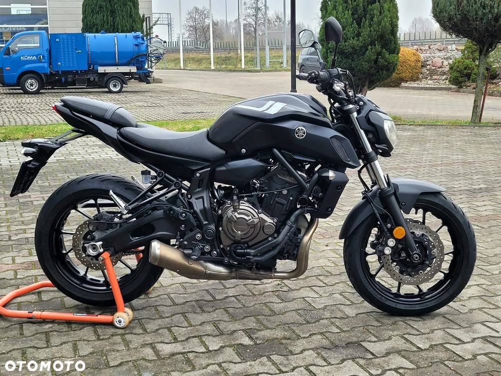 Yamaha MT - 3