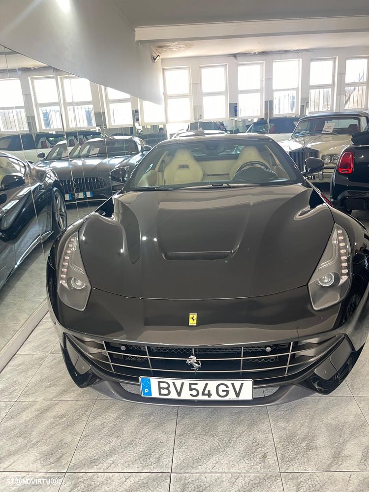 Ferrari F12 Berlinetta Hele - 43