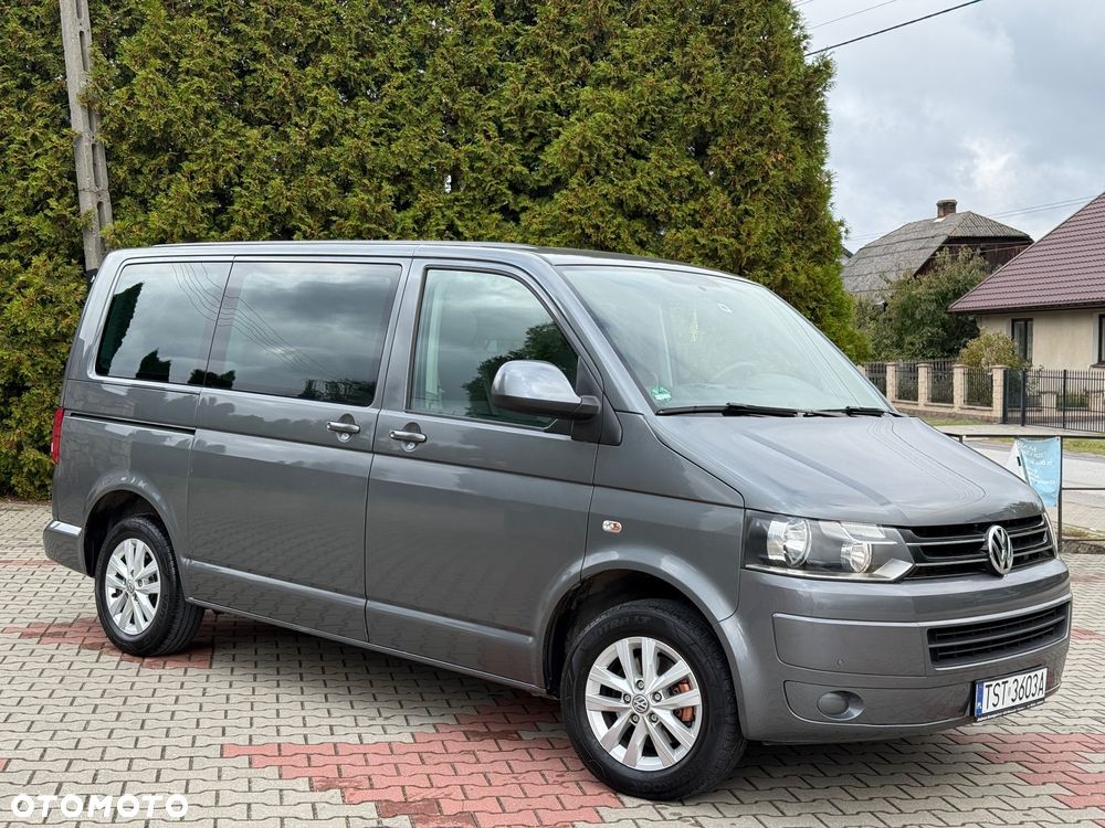 Volkswagen Caravelle - 3