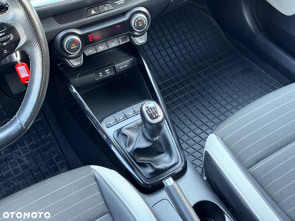 Kia Stonic 1.0 T-GDI L - 20