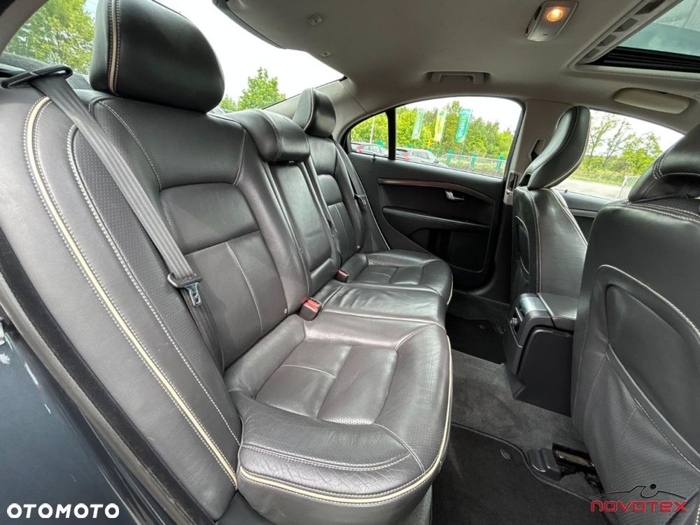 Volvo S80 - 17