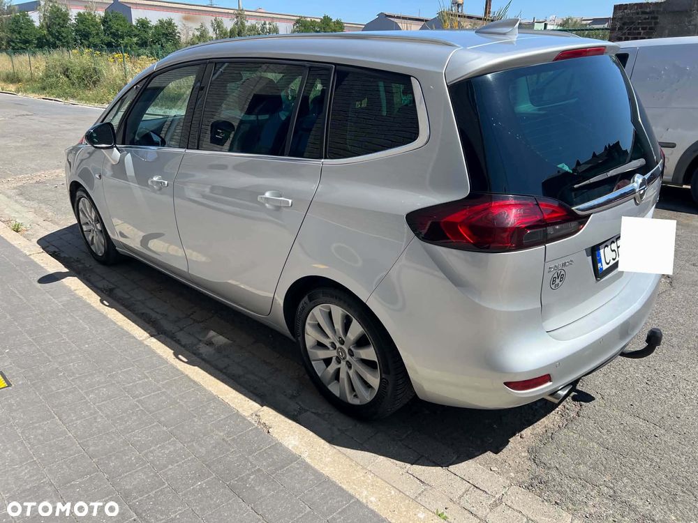 Opel Zafira - 4
