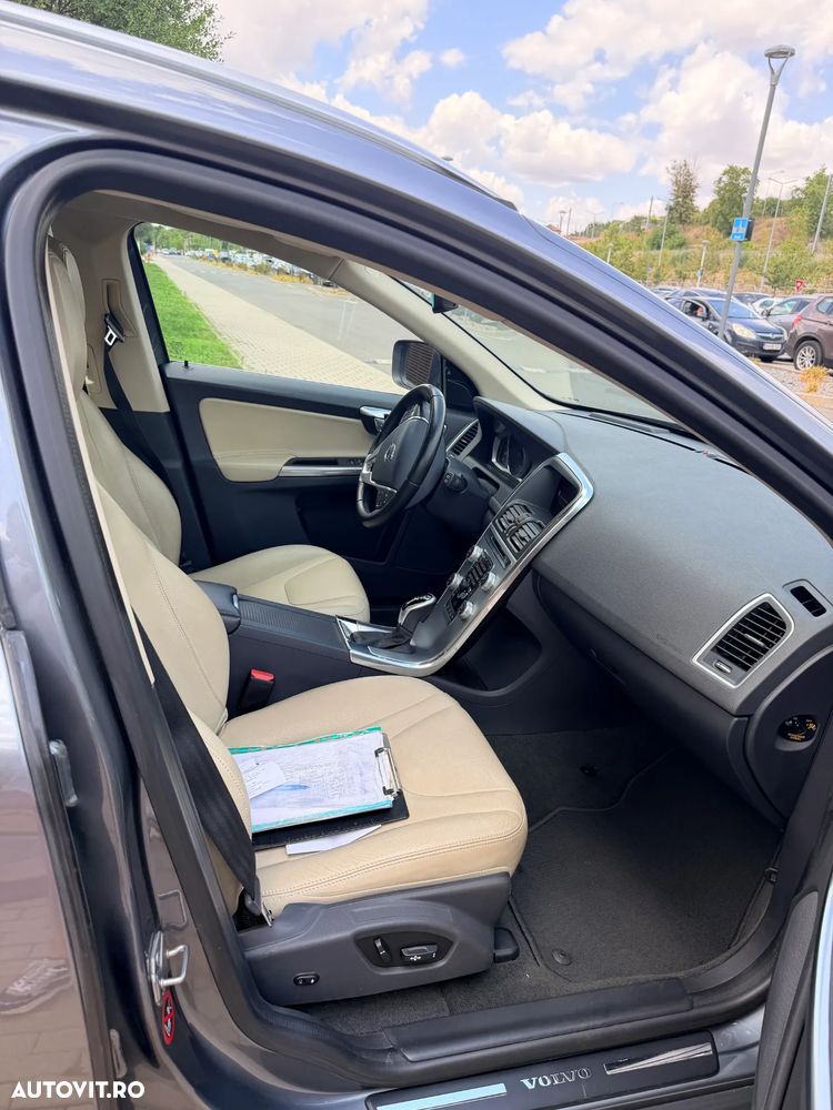 Volvo XC 60 D4 Geartronic RDesign - 9