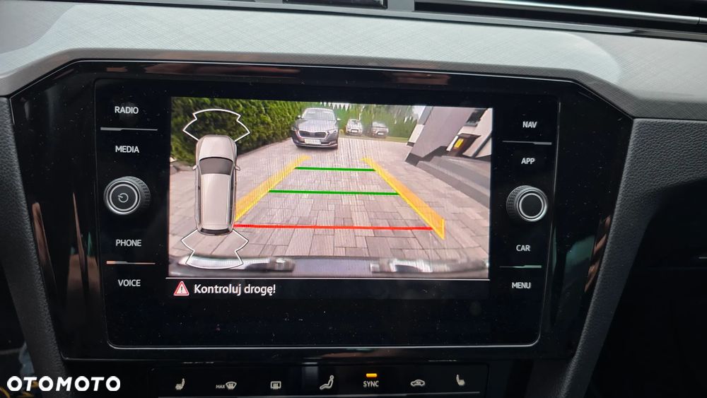 Volkswagen Passat 2.0 TDI EVO Business DSG - 11