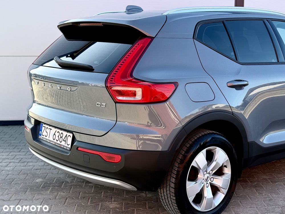 Volvo XC 40 D3 Momentum Pro - 17