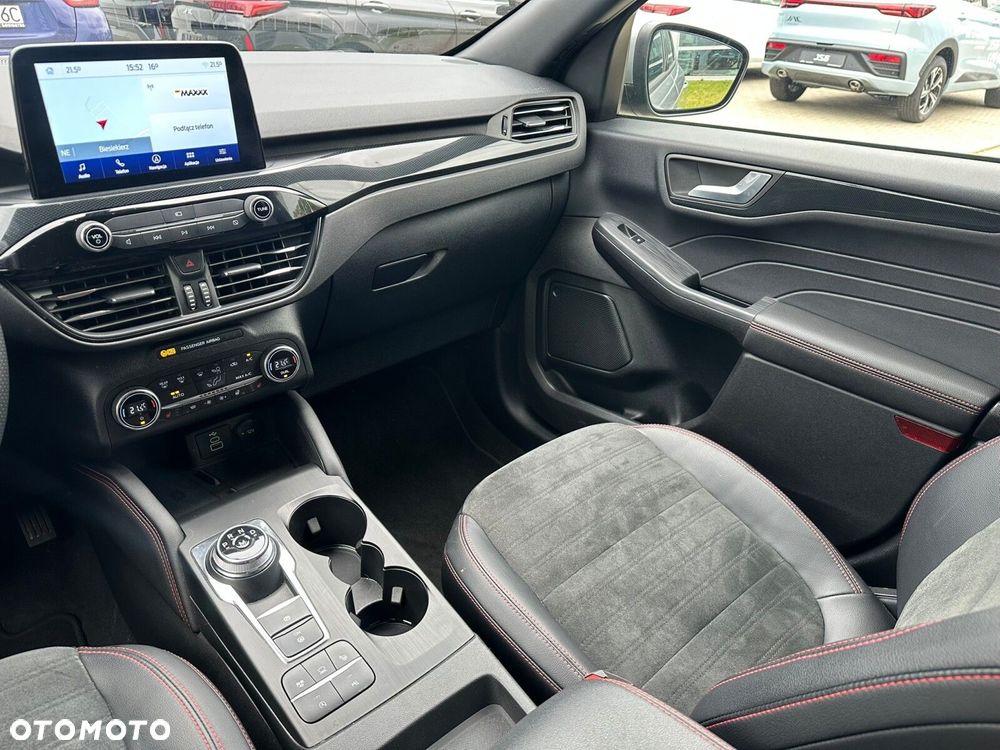 Ford Kuga - 11