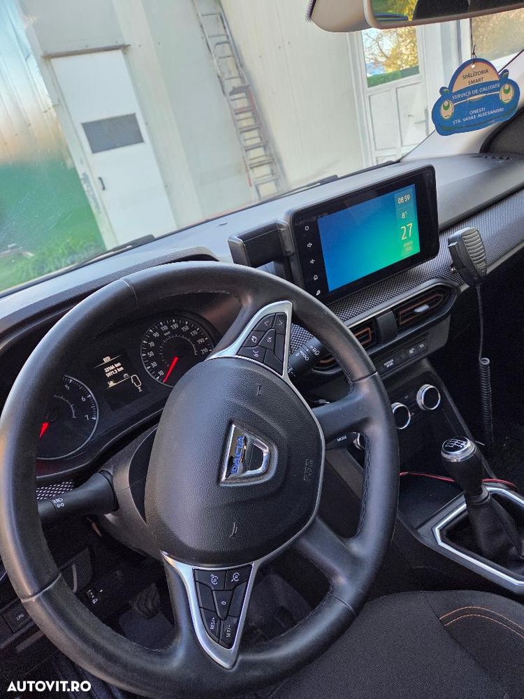 Dacia Sandero TCe 90 MT6 Comfort - 9