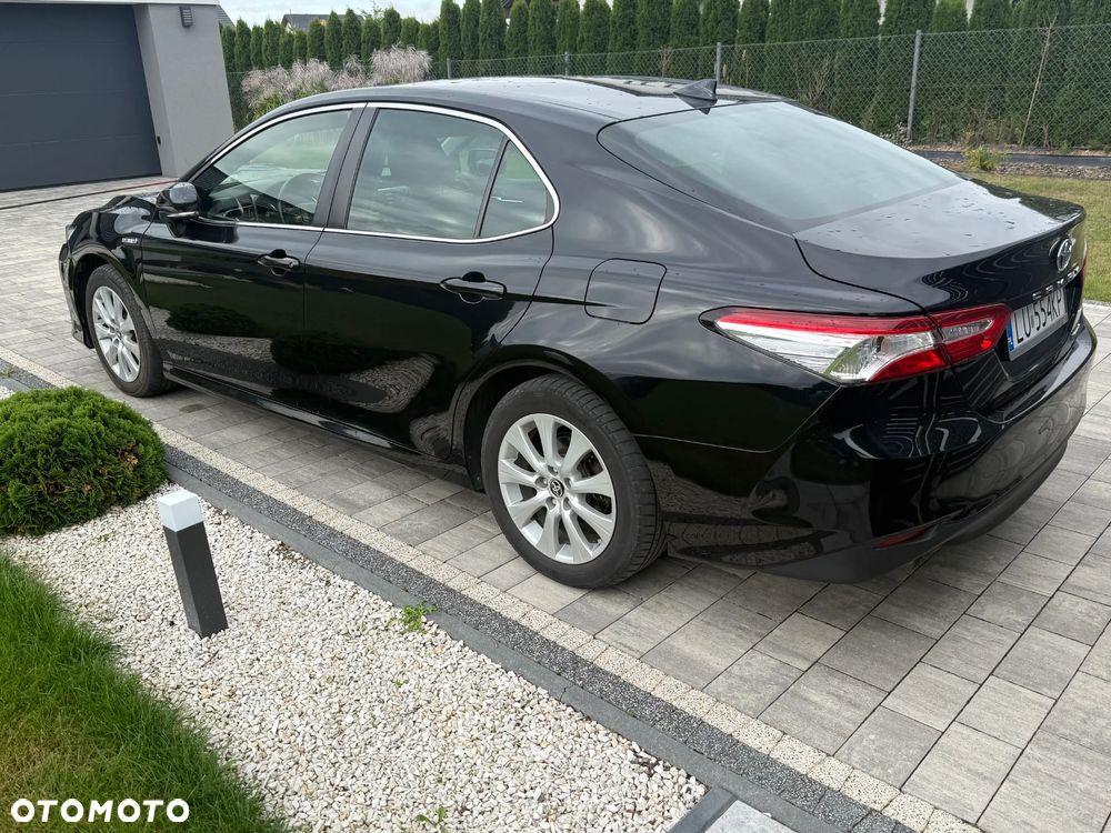 Toyota Camry 2.5 Hybrid Comfort CVT - 4