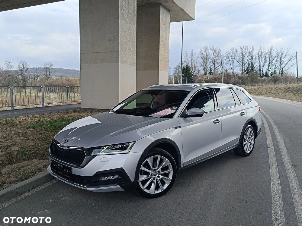 Skoda Octavia 2.0 TDI DSG 4x4 Scout - 1