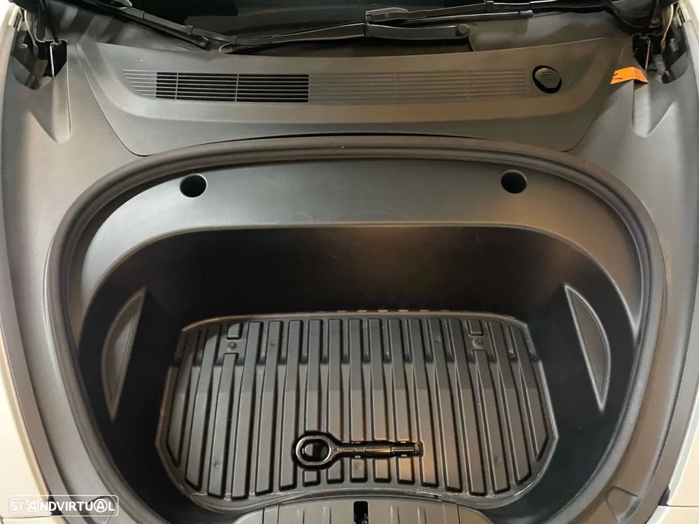 Tesla Model 3 Standard Range Plus RWD - 21