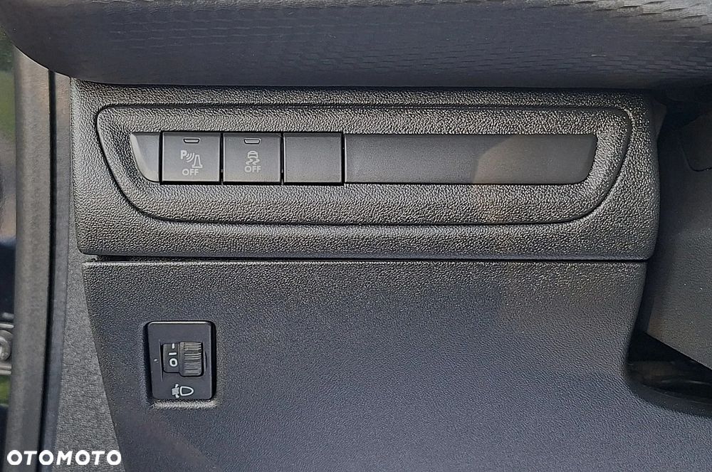Peugeot 2008 e-HDi FAP 115 STOP & START Business-Line - 27