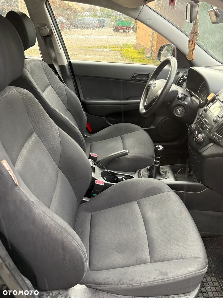 Hyundai i30 1.4 Comfort - 5