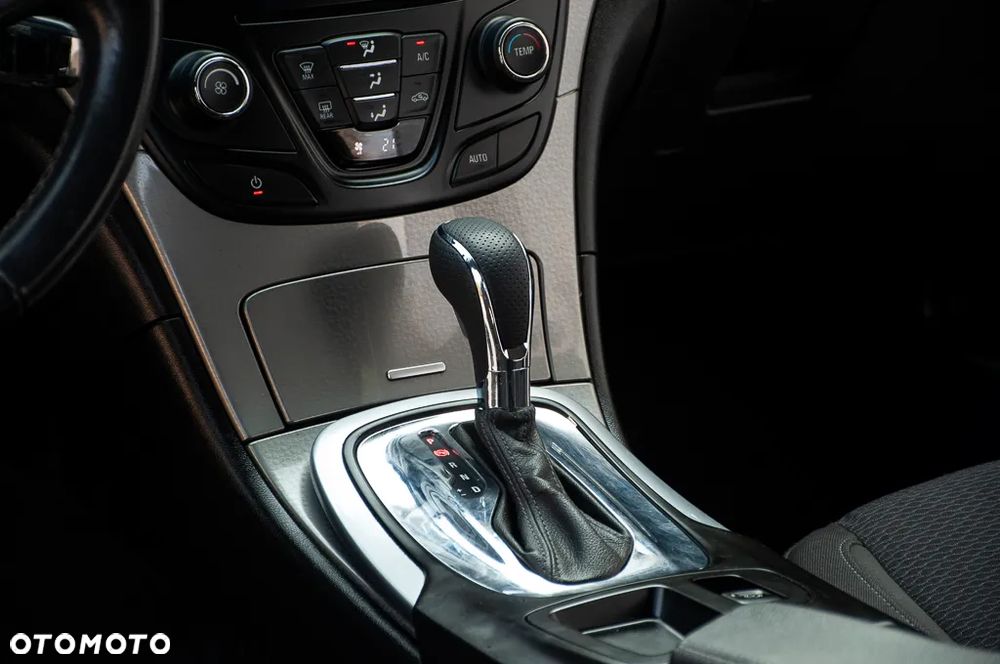 Opel Insignia 2.0 CDTI automatik Sport - 33