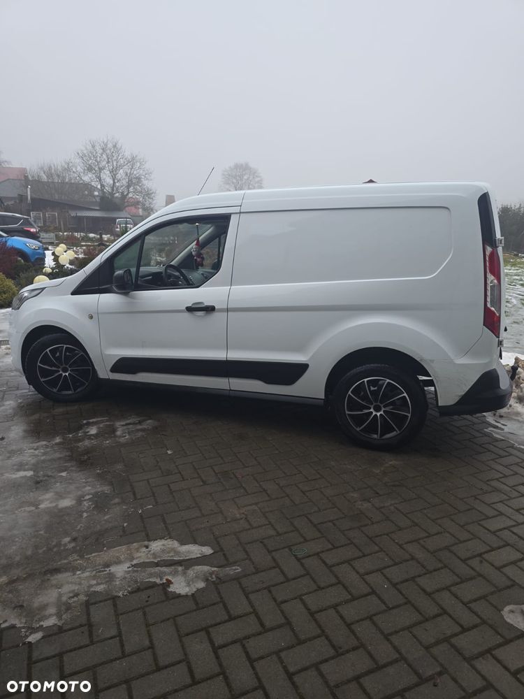 Ford Transit Connect - 11