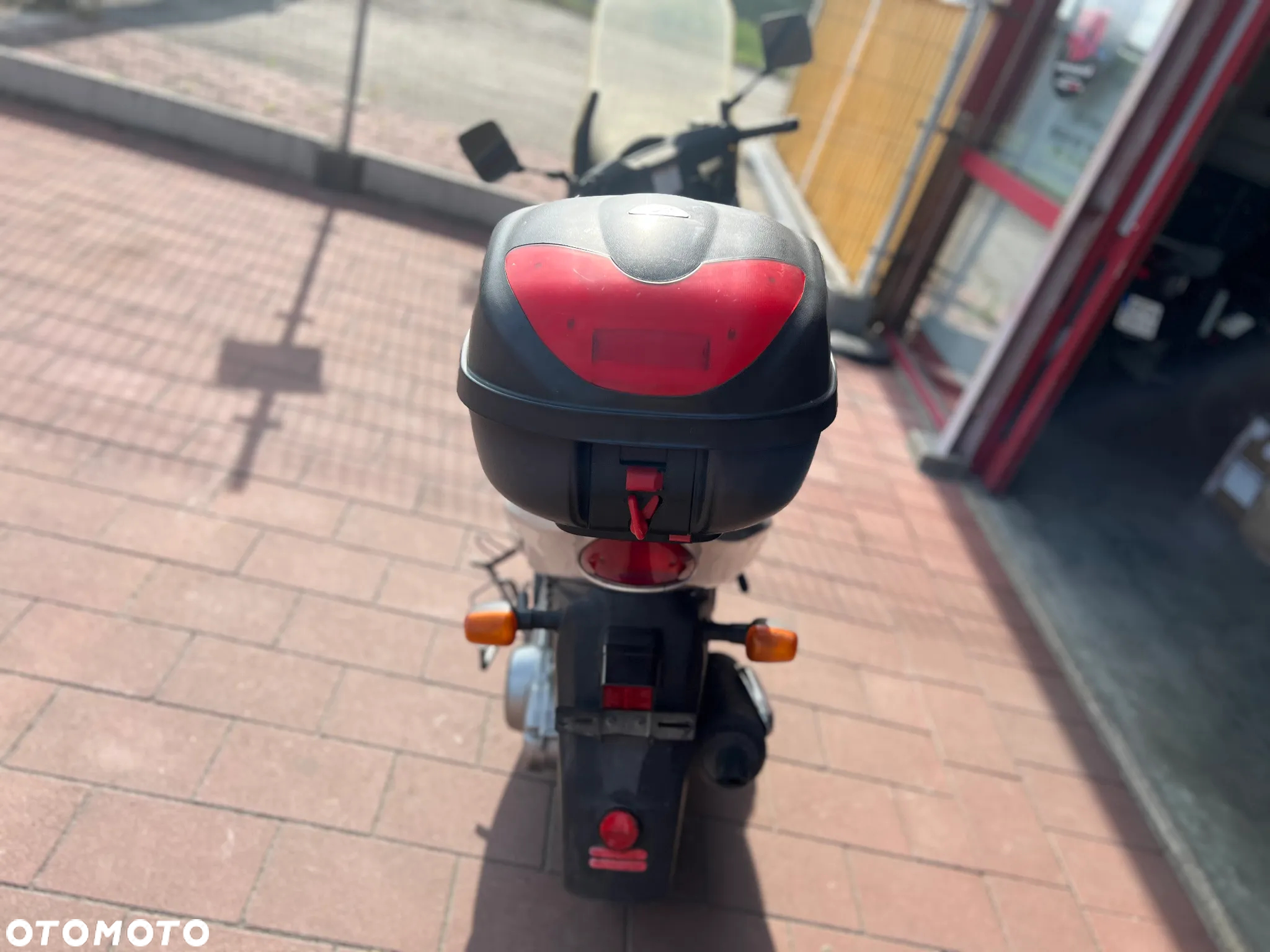 Suzuki Inny - 5