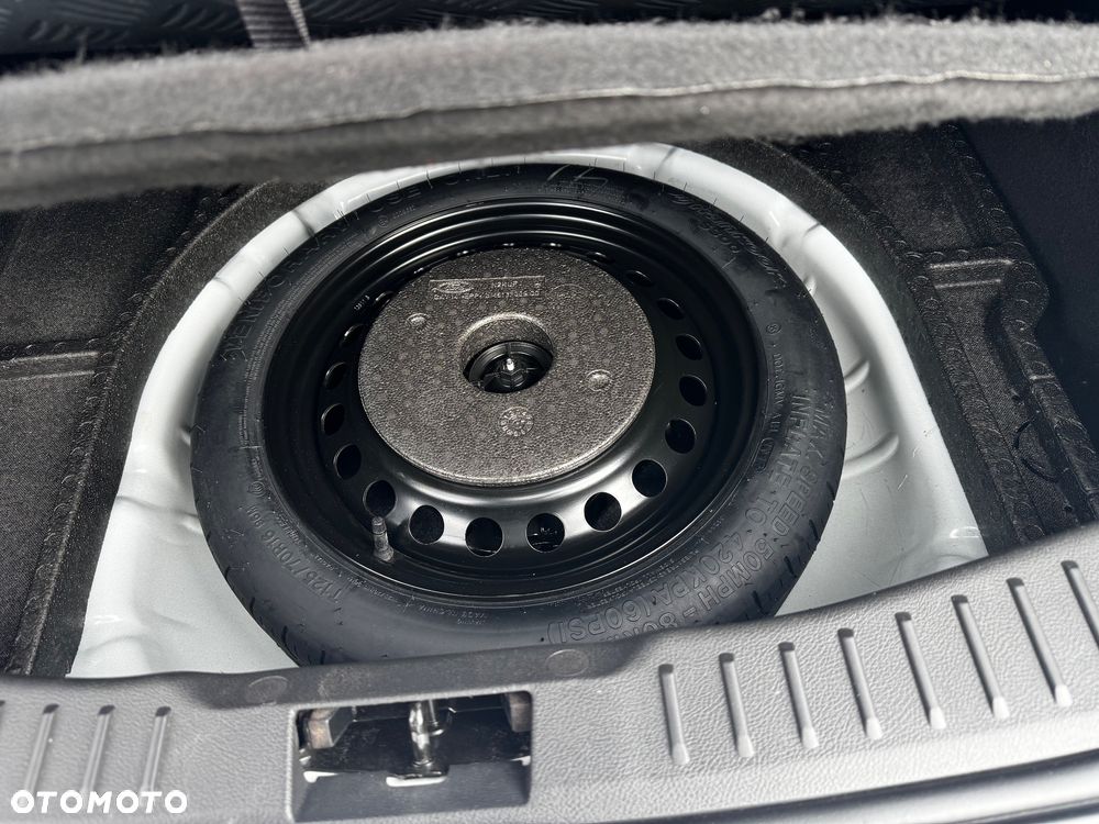 Ford Focus 1.0 EcoBoost Start-Stopp-System ST-LINE - 9