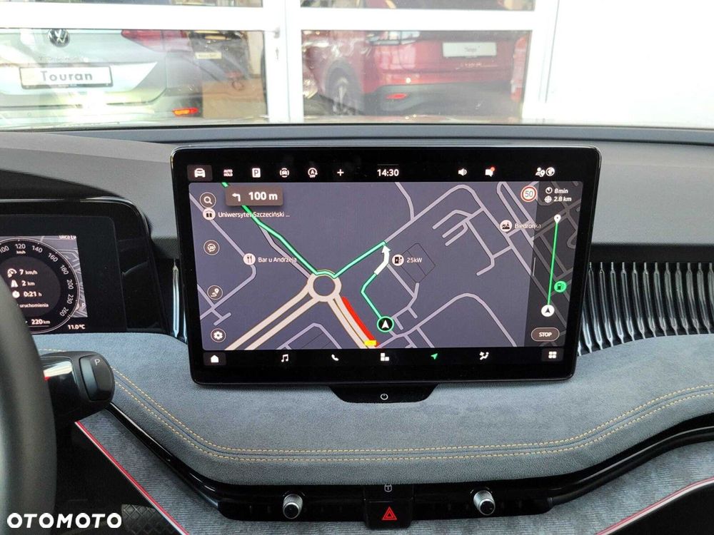 Skoda Superb 2.0 TDI SCR Selection DSG - 12