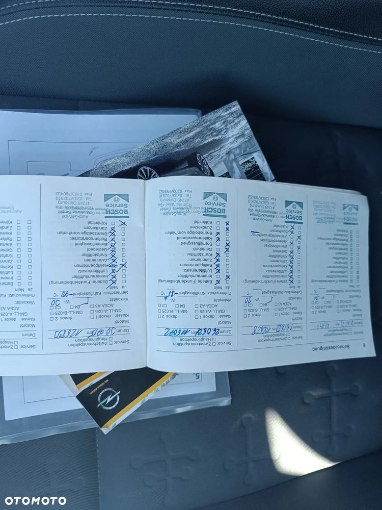 Opel Meriva 1.4 Automatik Color Edition - 11