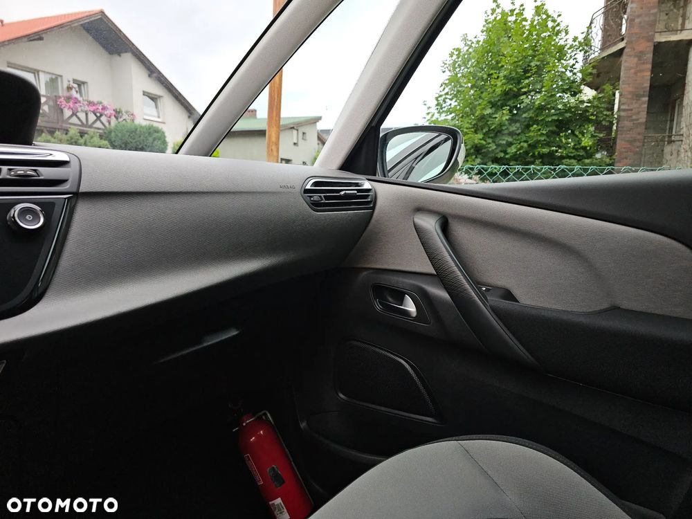 Citroën C4 Picasso 1.6 e-HDi Intensive - 10