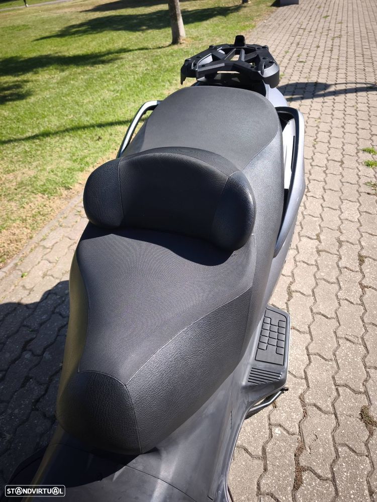 Suzuki Burgman Executive Abs - 10