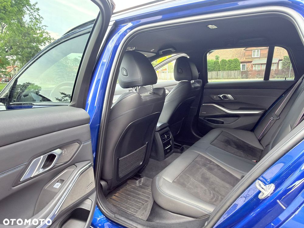 BMW Seria 3 - 18