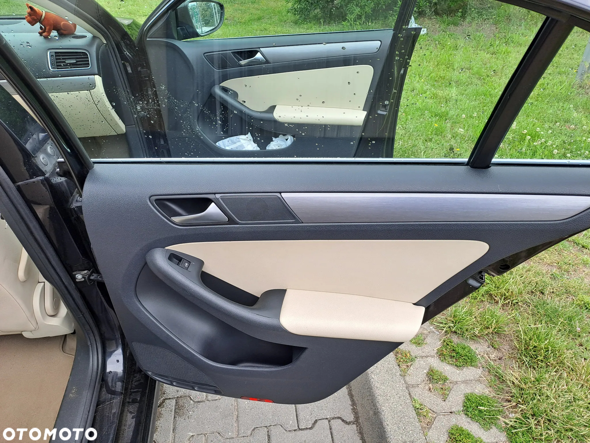 Volkswagen Jetta - 7