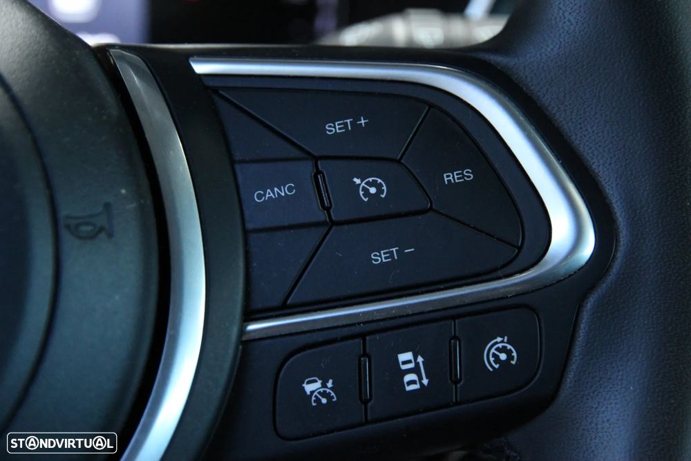 Fiat Tipo Station Wagon Cross 1.0 GSE T3 Cross - 19