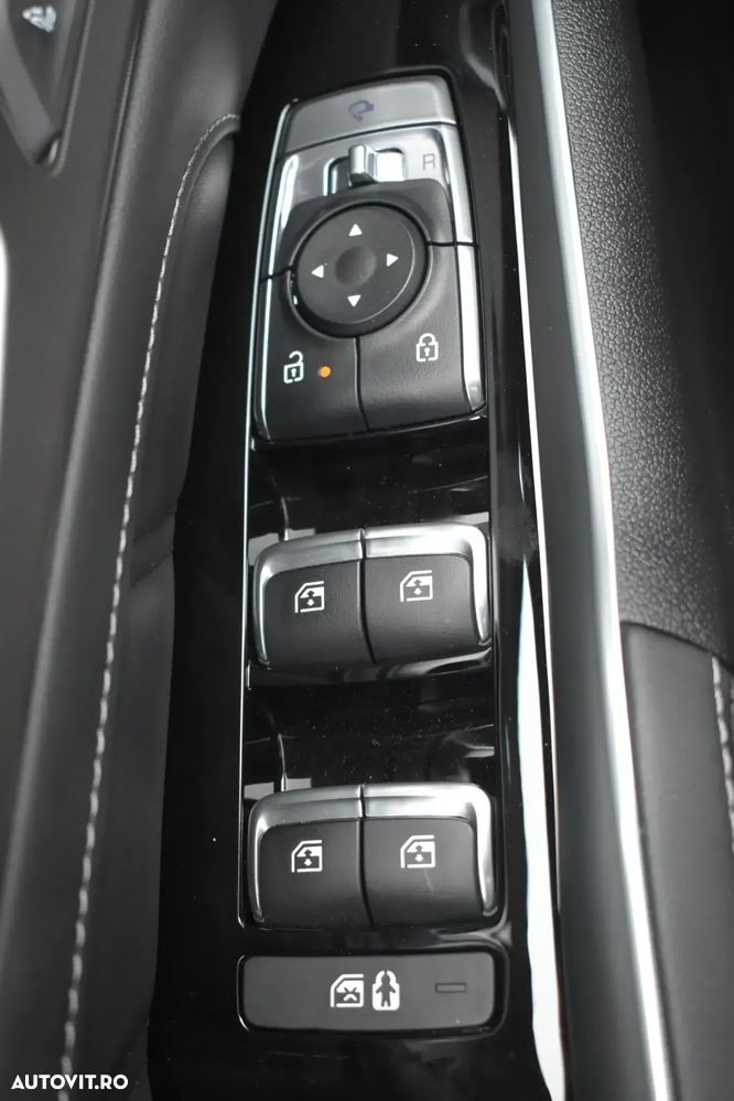 Kia Sorento 1.6 T-GDI HEV 6AT 4x4 7P Premium+ - 20
