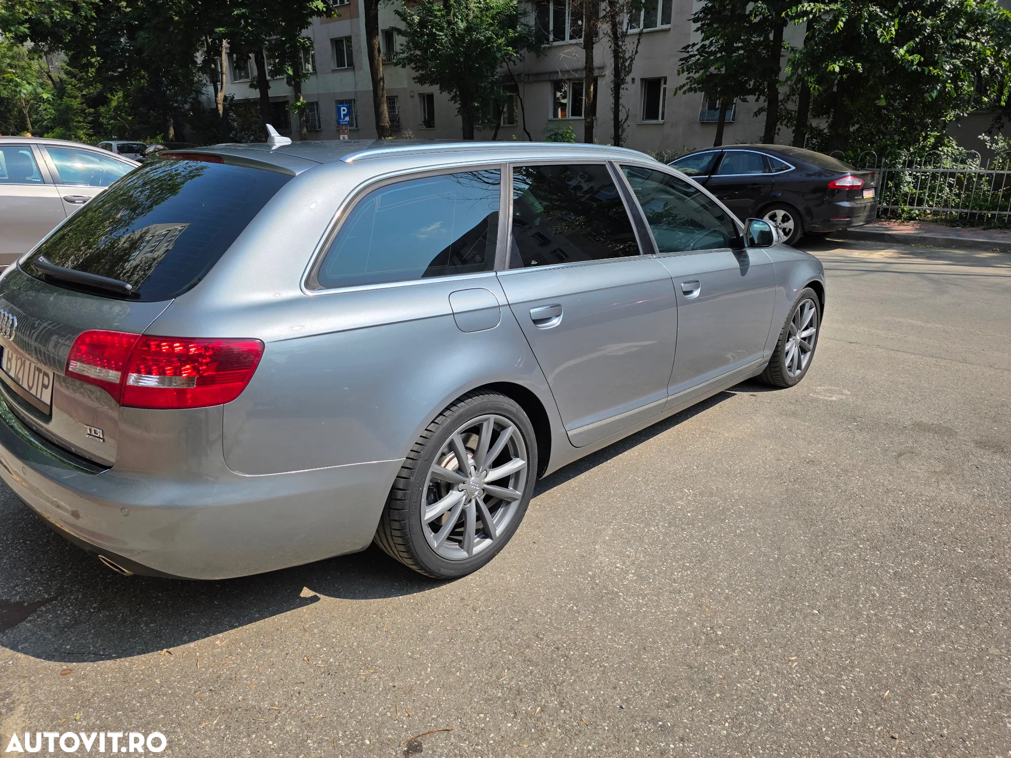 Audi A6 Avant 3.0 TDI DPF quattro tiptronic - 5