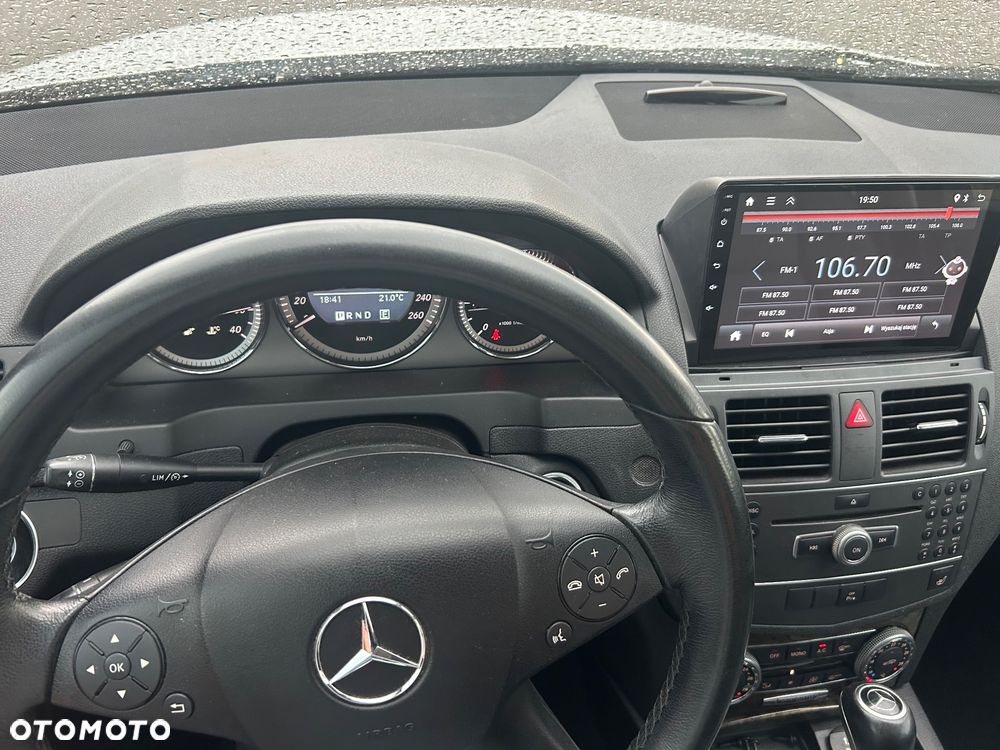 Mercedes-Benz Klasa C 220 CDI DPF Automatik BlueEFFICIENCY Avantgarde - 13