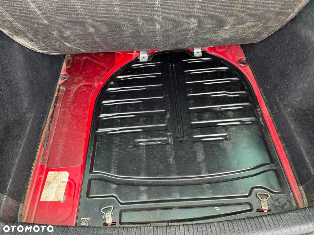 Volkswagen Golf - 16