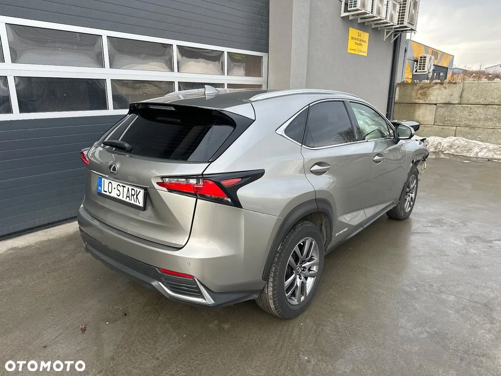 Lexus NX - 8