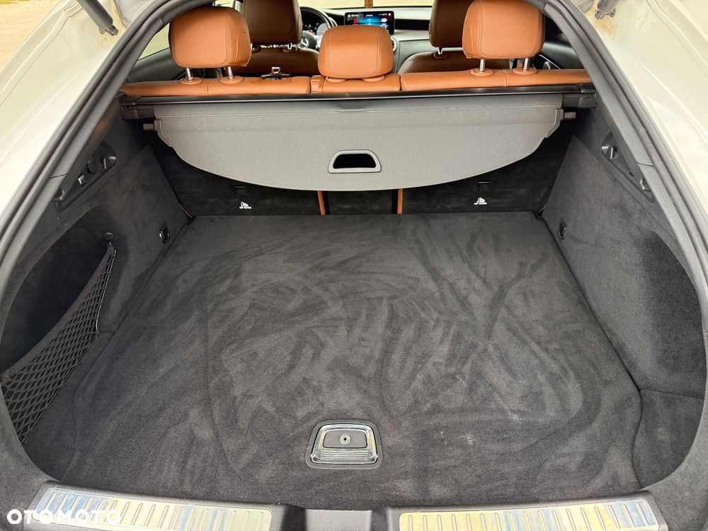 Mercedes-Benz GLC 220 d 4-Matic - 28