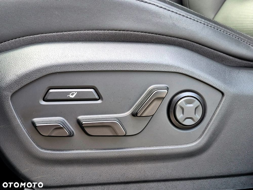 Hyundai Santa Fe 1.6 T-GDI HEV Platinum 4WD - 17